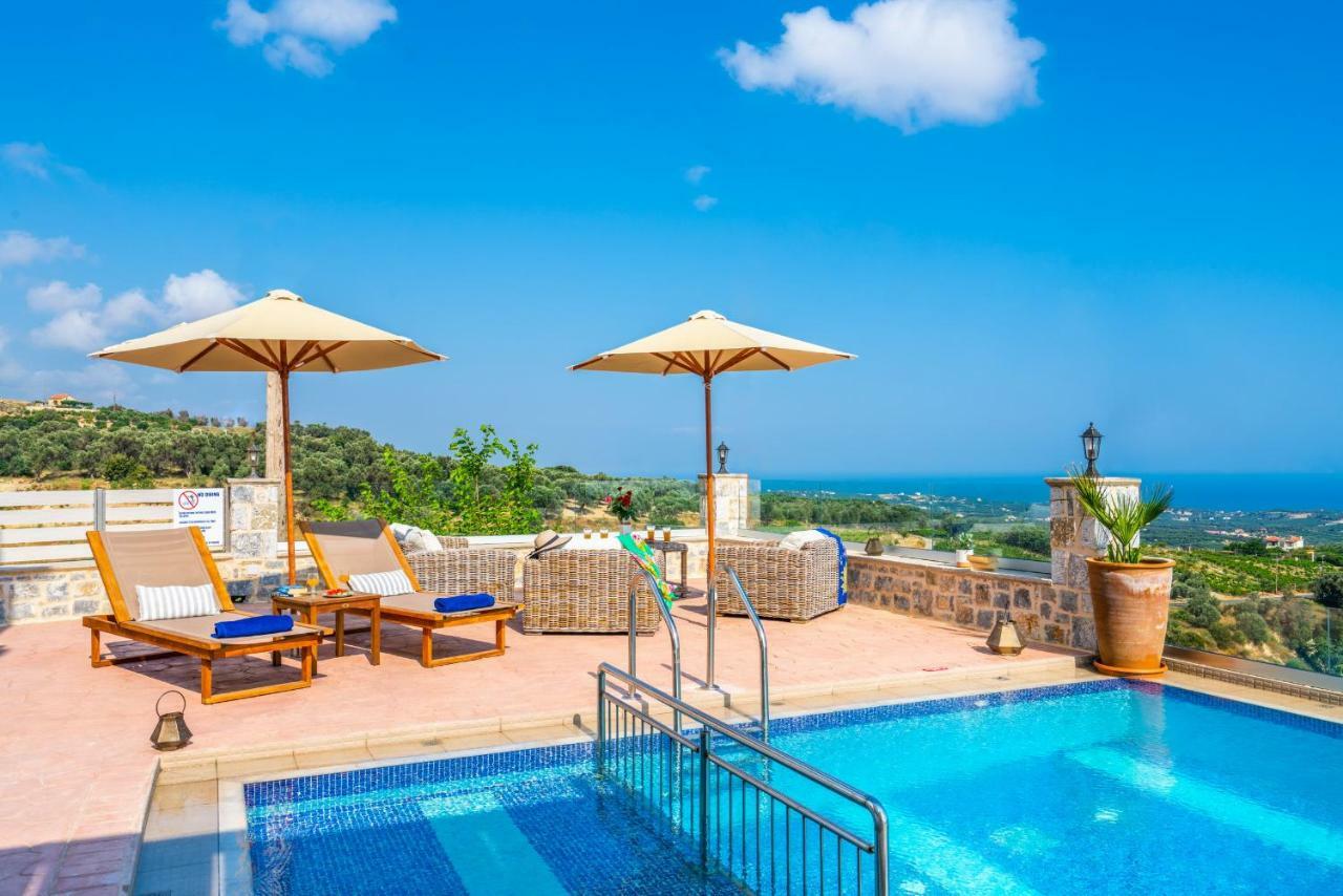 New Villa Kantifes 4 Families Or Couples With Private Pool & Bbq Kirianna Luaran gambar