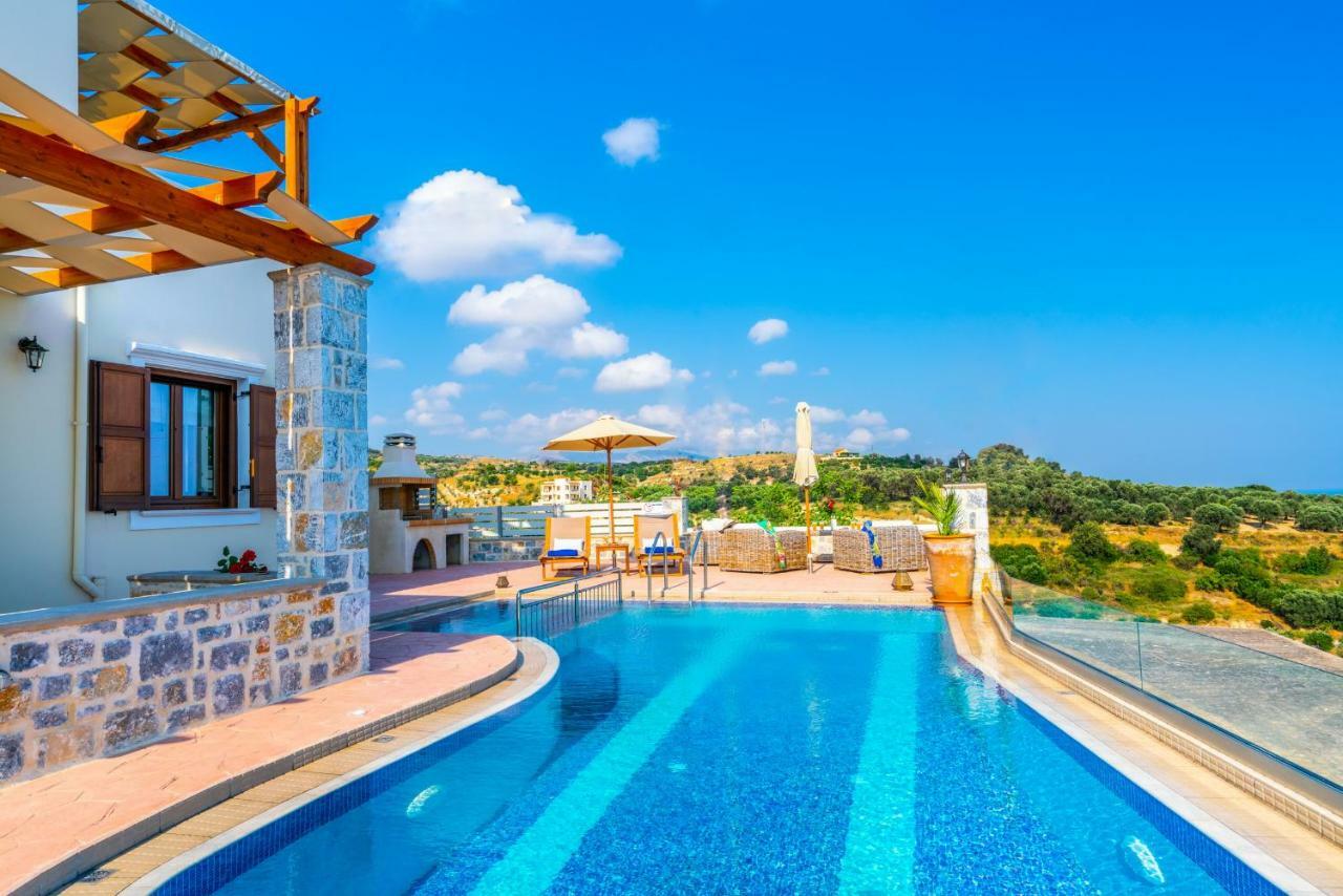 New Villa Kantifes 4 Families Or Couples With Private Pool & Bbq Kirianna Luaran gambar